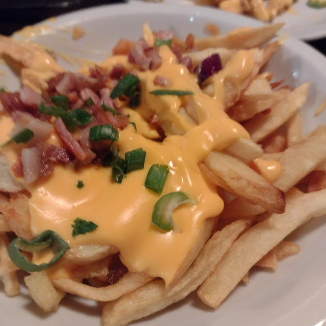 Papas Fritas Con Cheddar