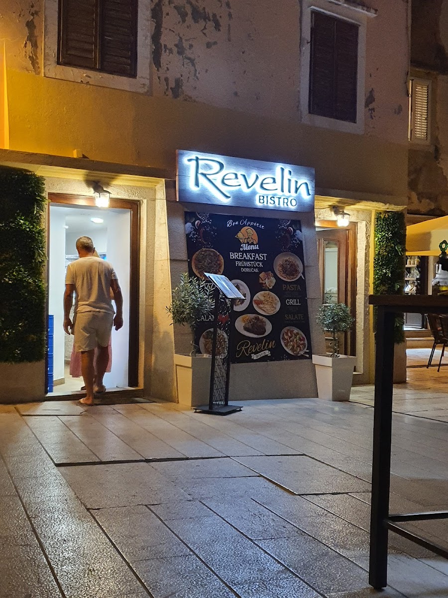 Bistro Revelin