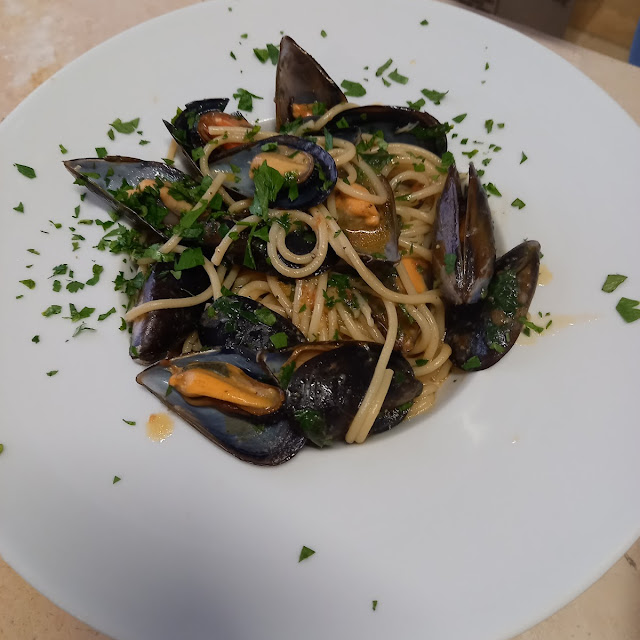 Orecchiette Pesto E Vongole
