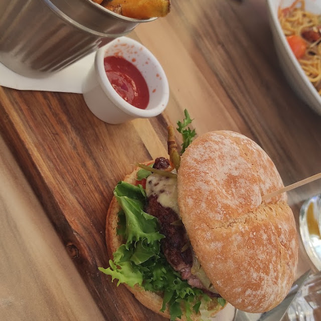 Hamburguesa de Sombrasada