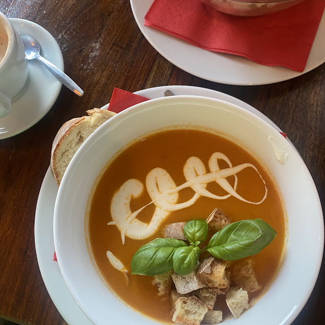 Tuscan Tomato Soup