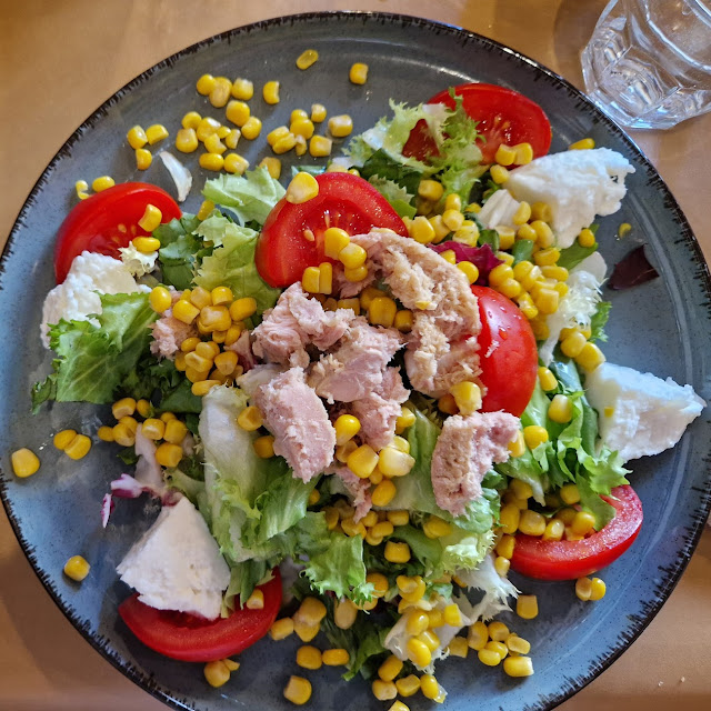 Insalata Della Fia Con Tonno Mozzarella E Mais