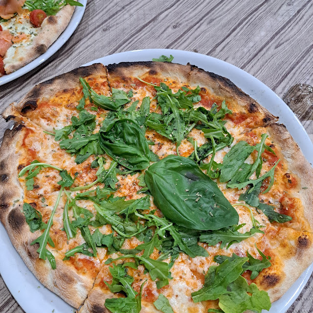 Pizza Margherita