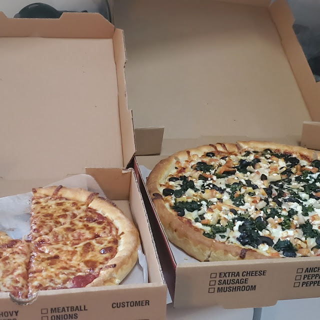 Cheese Spinach Pizza