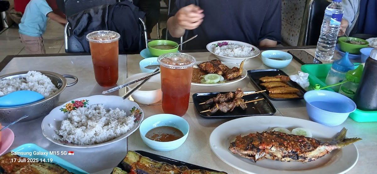 Warung Juku Tunu