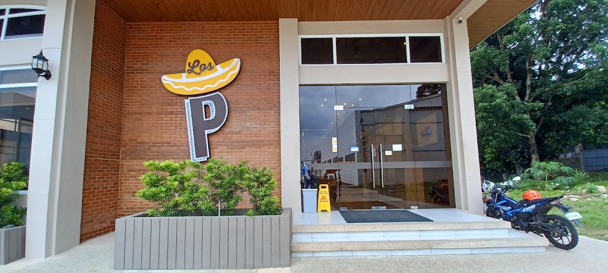 Los Pedritos Bakeshop & Restaurant