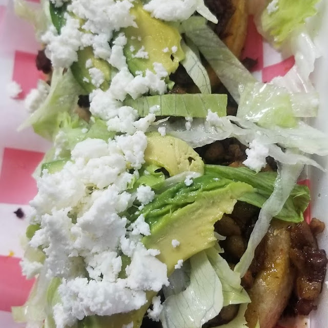 Sopes De Bistec