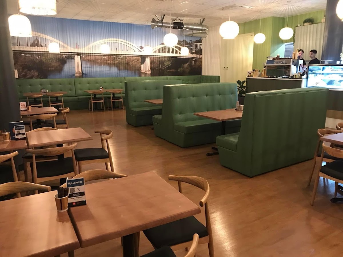 Hullaballoo cafe