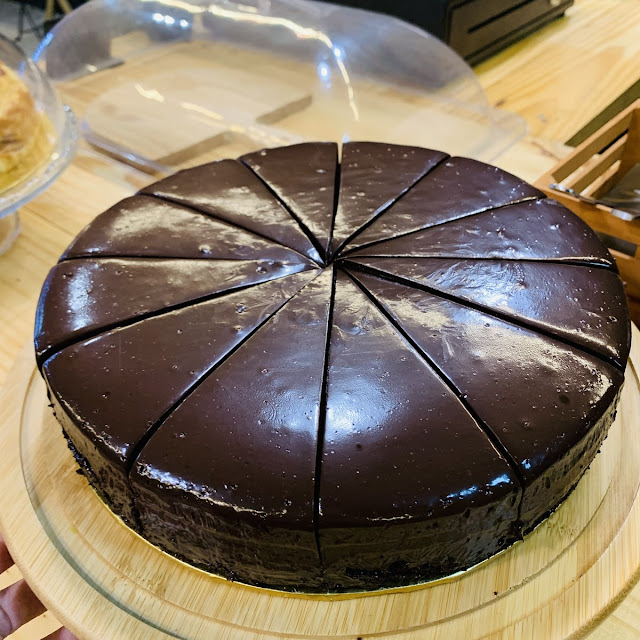 Kek Coklat Moist Nutella