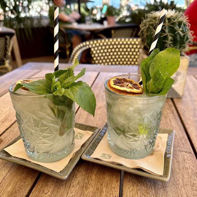 Mojito in Happy Hour