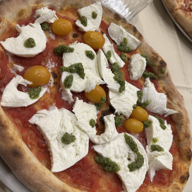 Pizza Con Mozzarella Di Bufala all'uscita