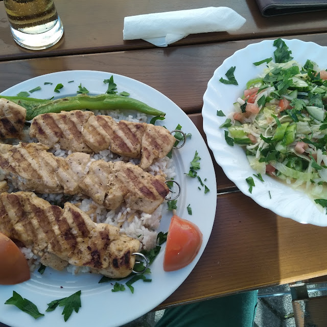Tavuk SIS -hähnchen Spieß