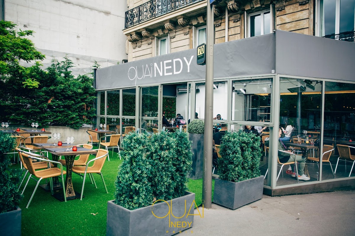 Quai Nedy Lounge Restaurant