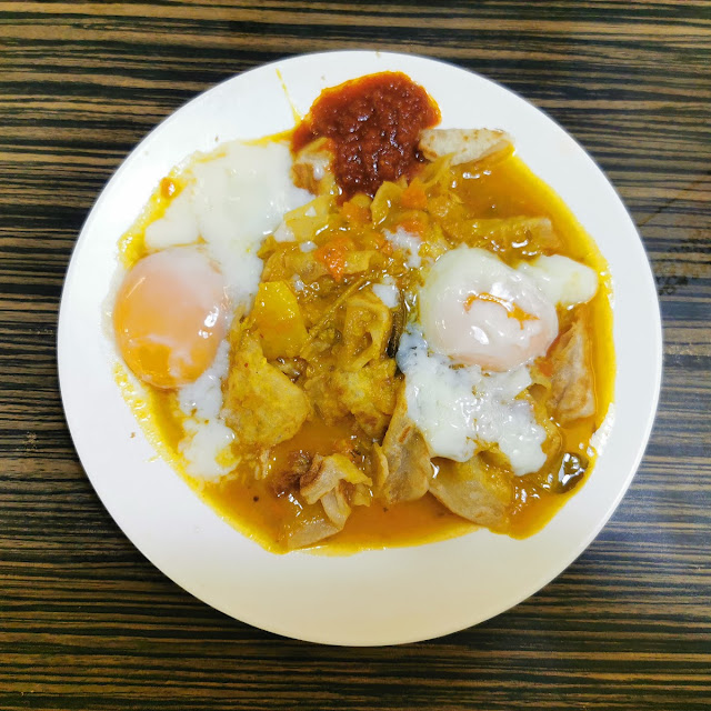 Roti Canai Telur Goyang