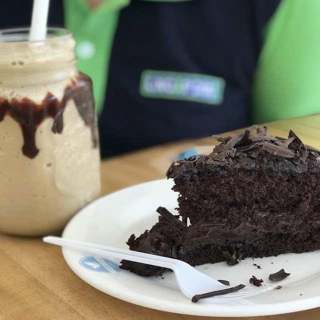 Chocolate Cake Slice