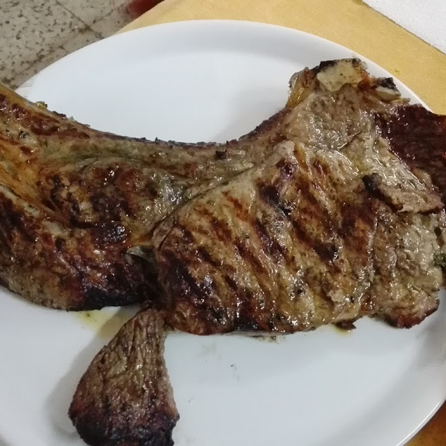 Bistecca Al Barbecue Di Fine Festa Patronale
