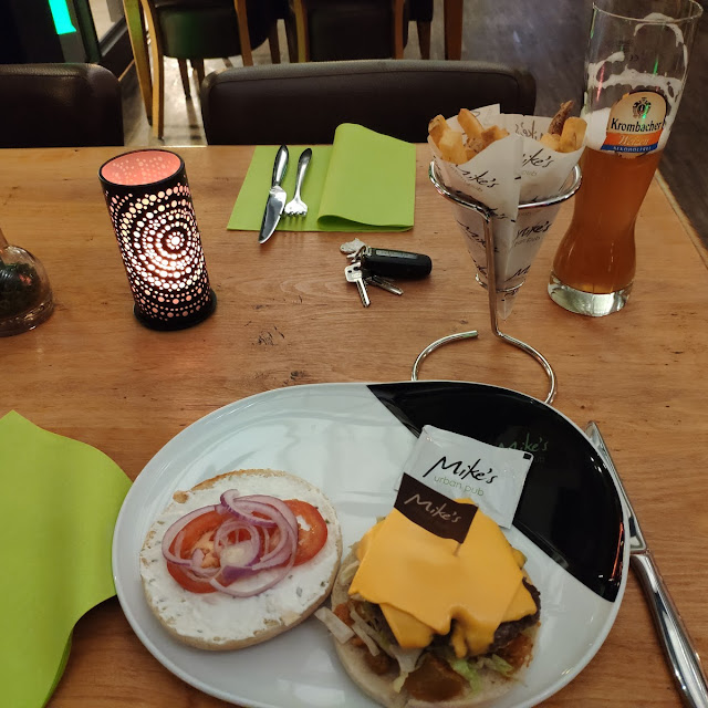 Das Sollte Ein Burger Sein War Aber Alles Nur Das Nicht