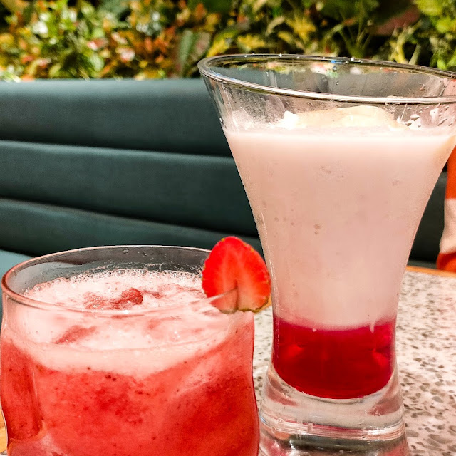 Jus Strawberry Es Kopyor Durian