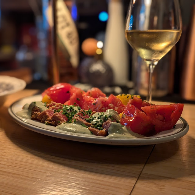 Tuna Tomato with Heirloom Tomatoes