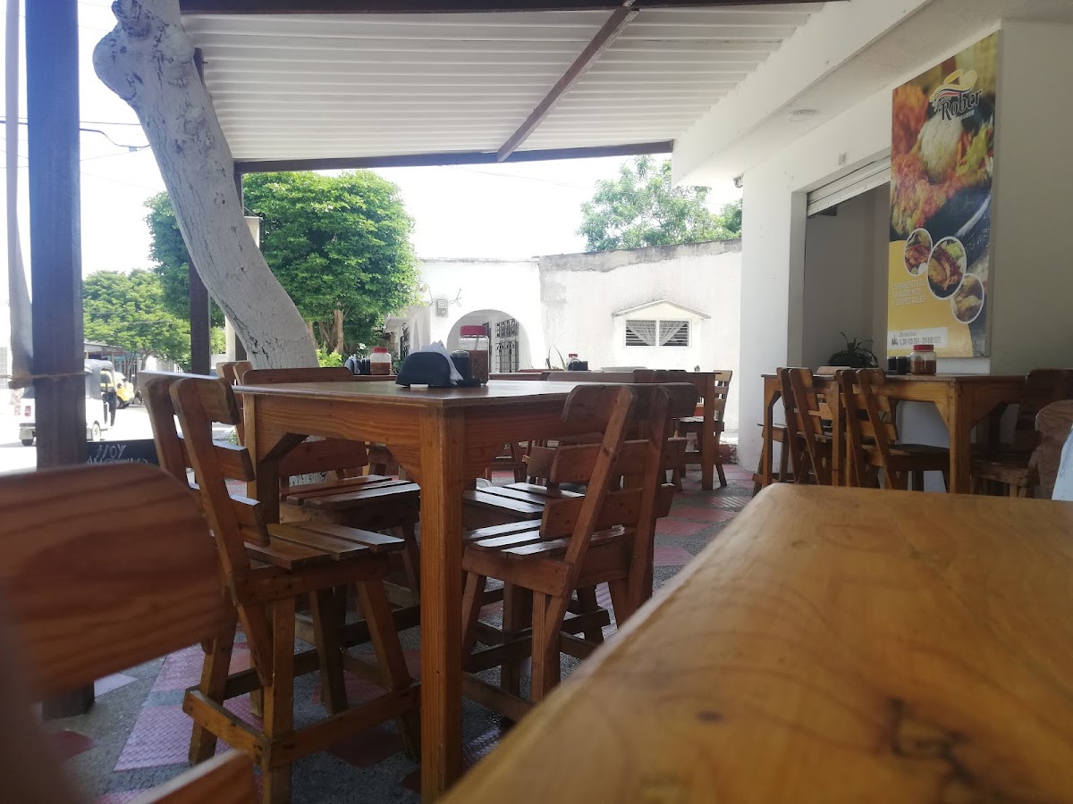 Restaurante donde Robert - Barranquilla- La playa