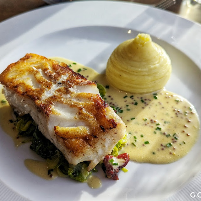 Main Course of Cod with Mashed Potatoes