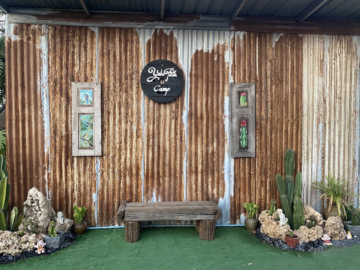 Yaks Park