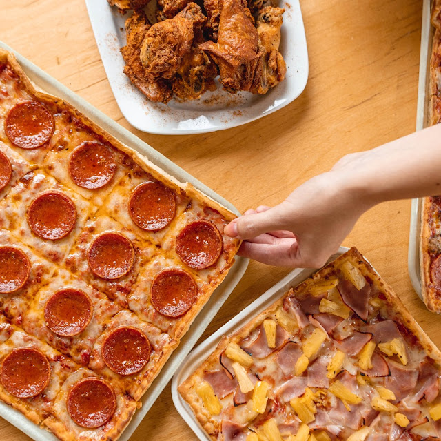 8 Ledo Pizza