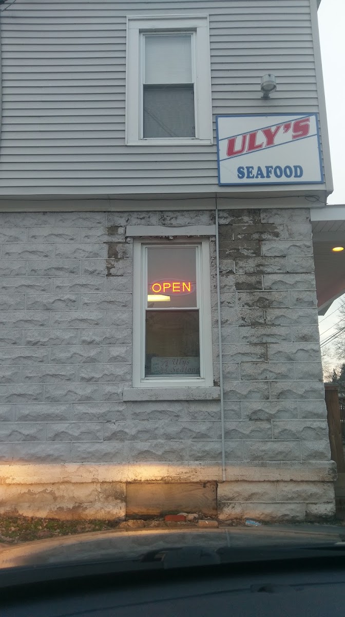 Uly's Seafood