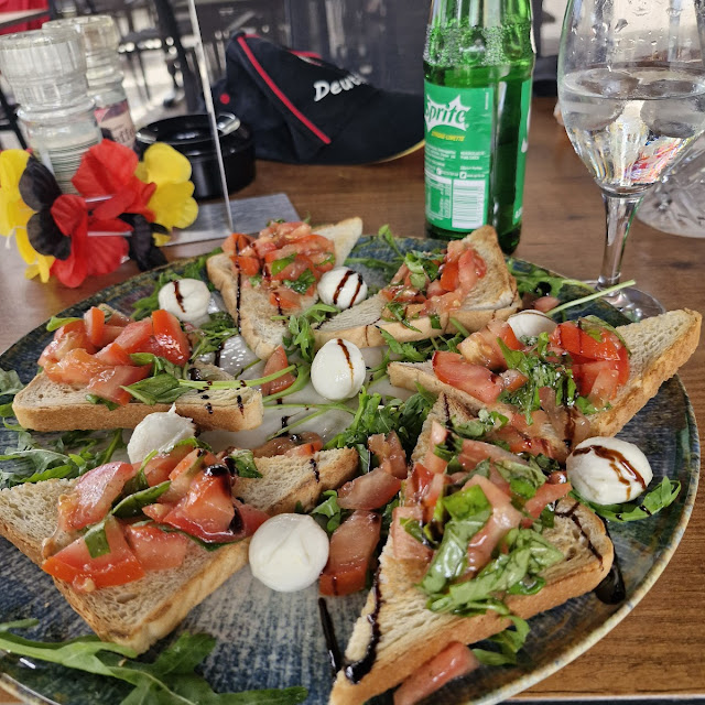 Bruschetta