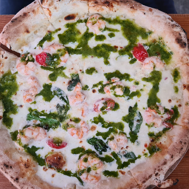 Pizza Pesto Gamberi