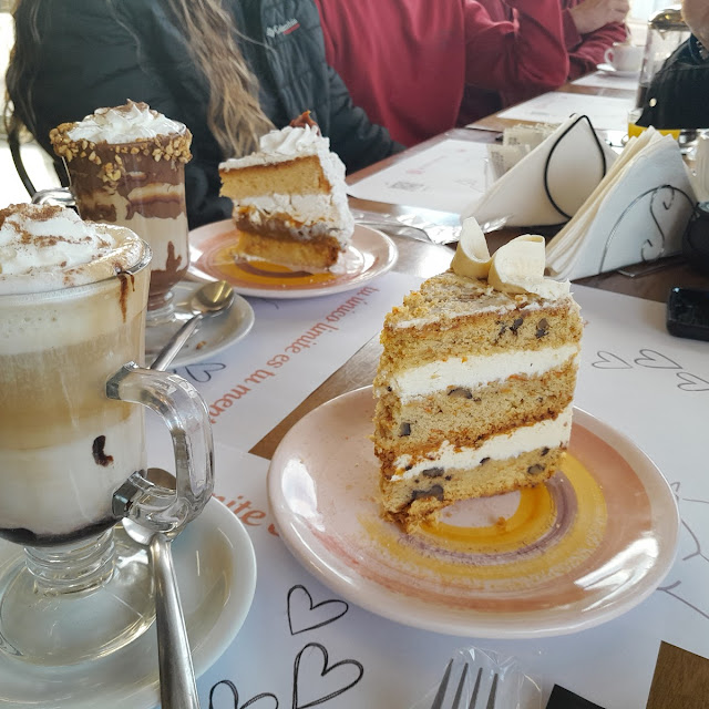 Carros Cake Y Cappuccino