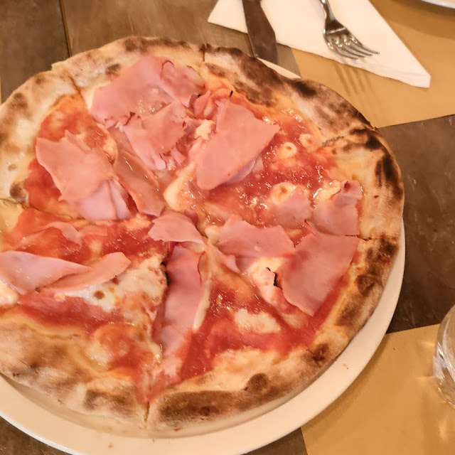 Pizza Al Prosciutto Cotto