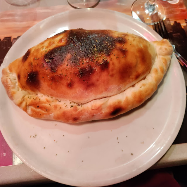 Calzone