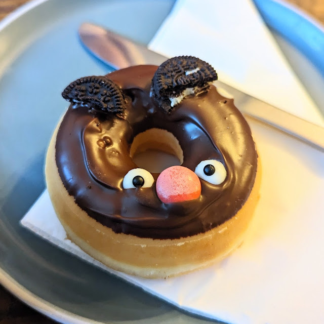 Rudolf Doughnut