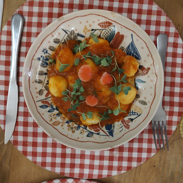 Nhoque de Batata Doce Com Gorgonzola E Molho Branco