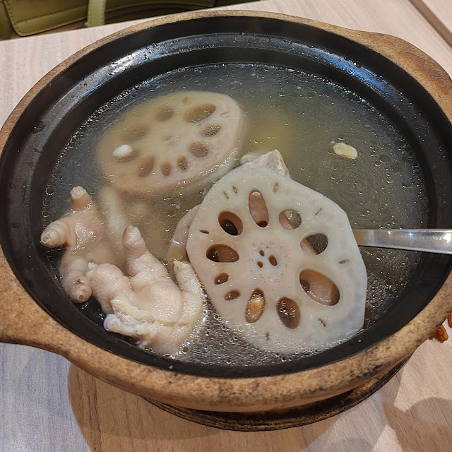 peanut lotus root soup 花生莲藕汤