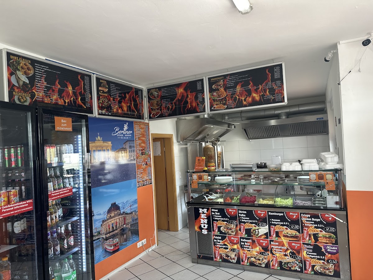 Can's Berliner Döner Am sommerwald