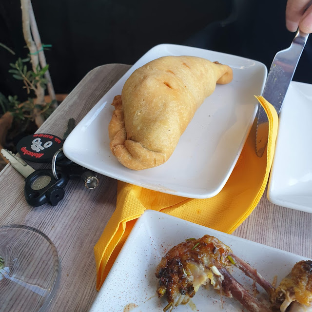 Empanada Criollla de Ternera