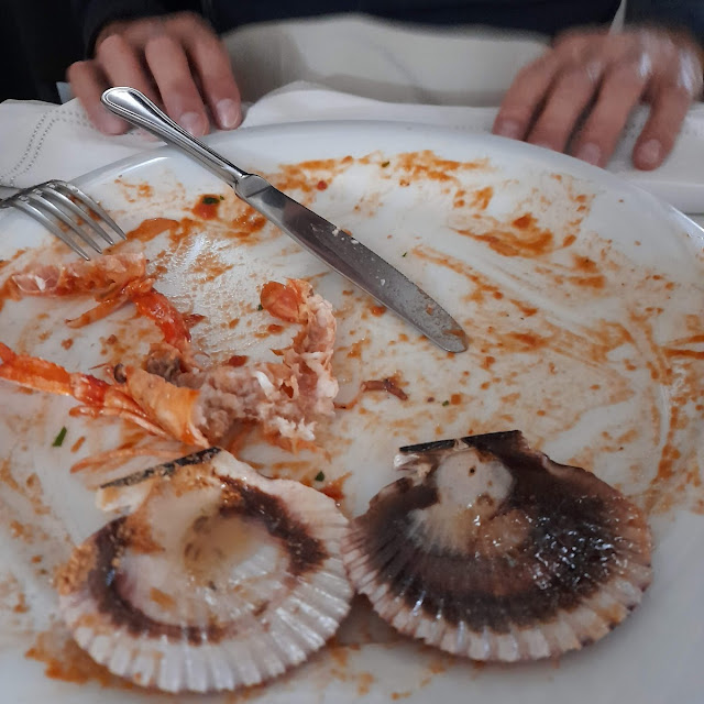 Quel Che Resta Di Spaghetti Allo Scoglio E Pepata Di Cozze