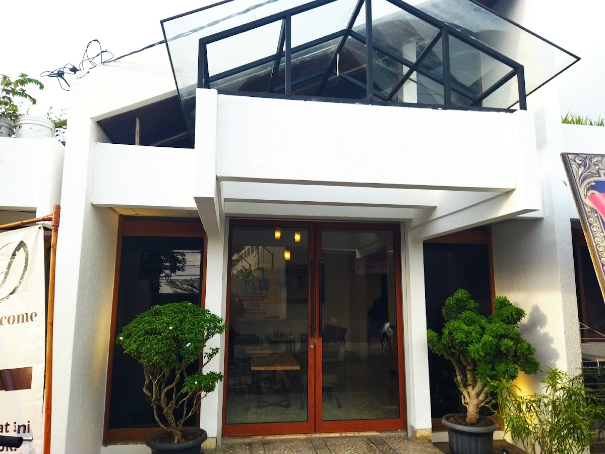 JOY COFFEE & EATERY (Roastery Coffee)
