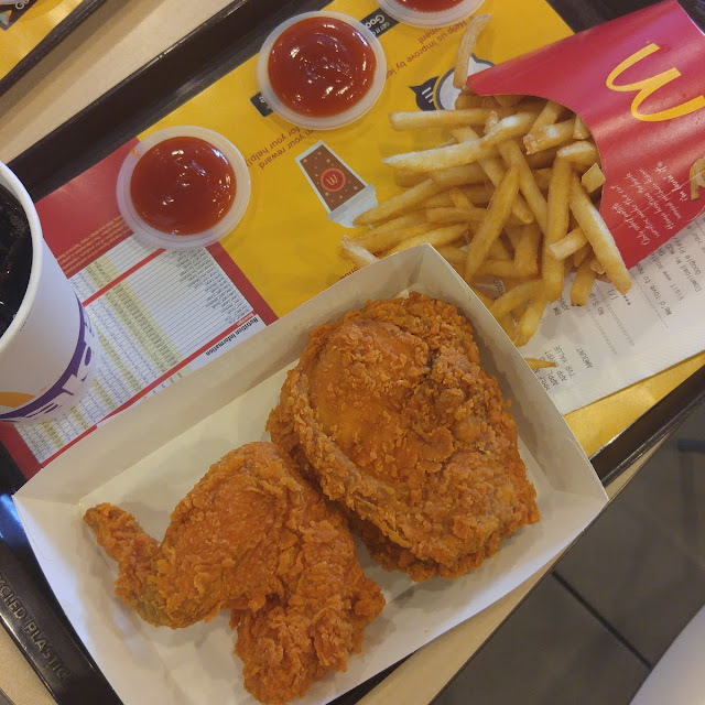2 pcs Fry Chicken Combo