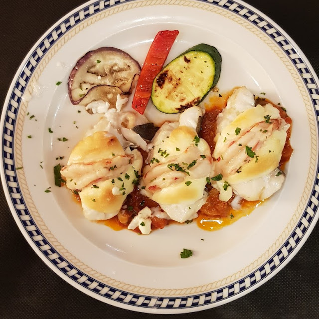 Bacalao Al Horno Y Verduras Variadas Salteadas