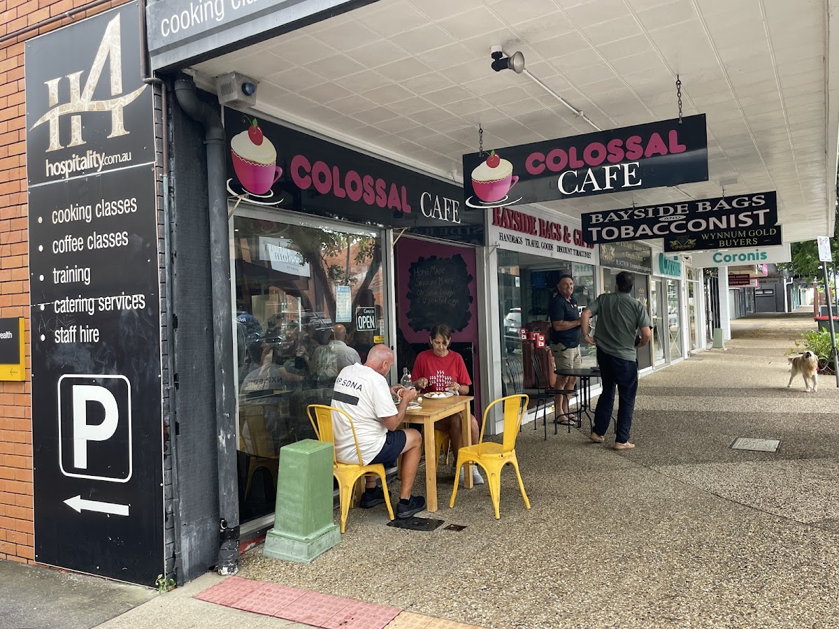 Colossal Cafe