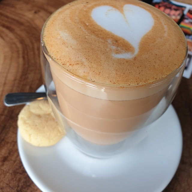 Red Cappuccino