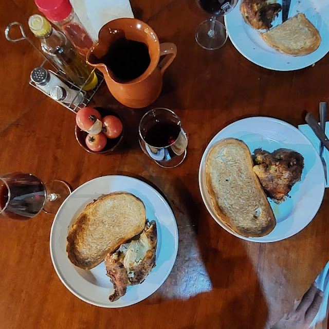 Cuarto de Pollo Asado Con Torrada
