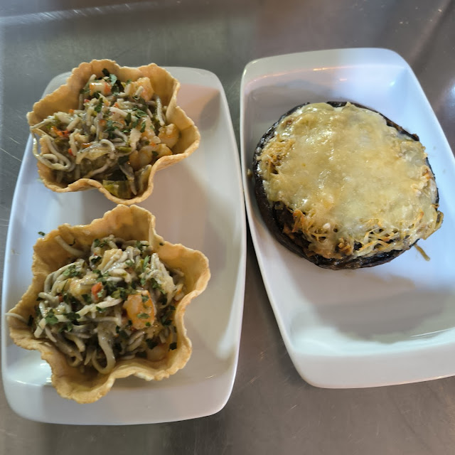 Tartaletas de Gulas Y Champiñones Rellenos