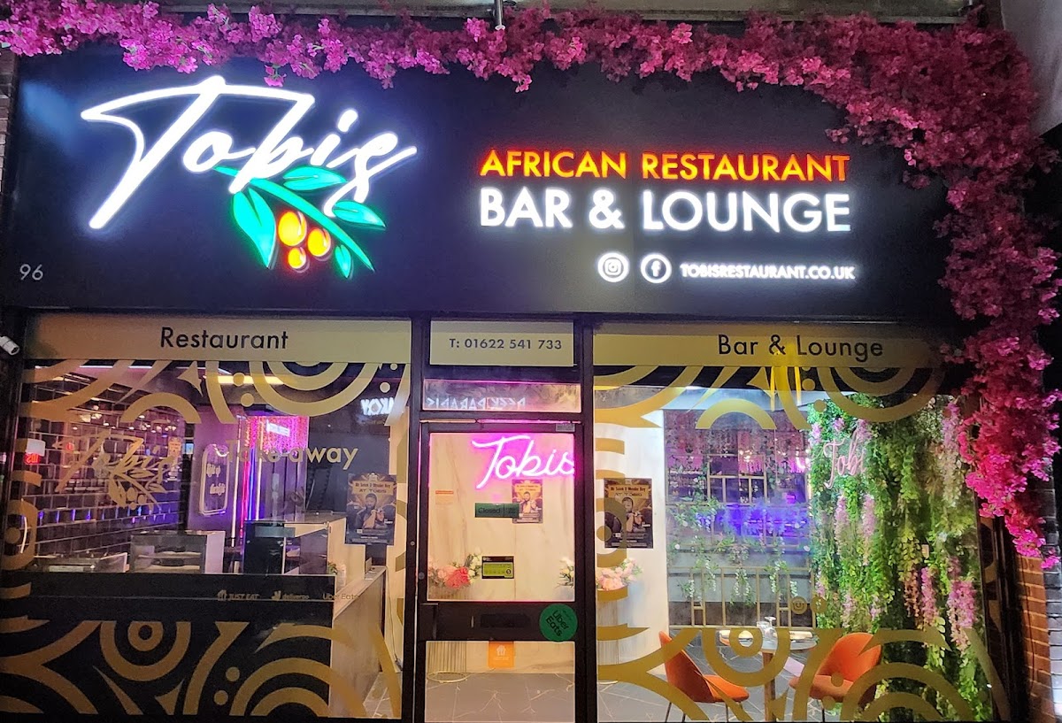 Tobis Restaurant & Bar