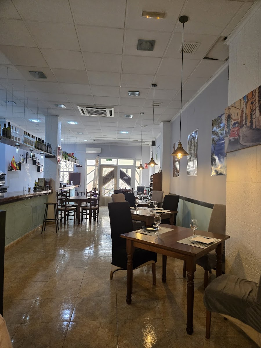 Carlo's Pizzeria