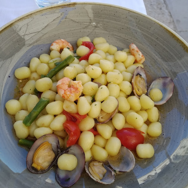 Gnocchetti Vongole Gamberi E Asparagi