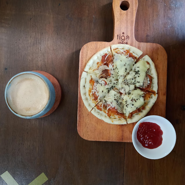 Pizza Cheezy Mushroom